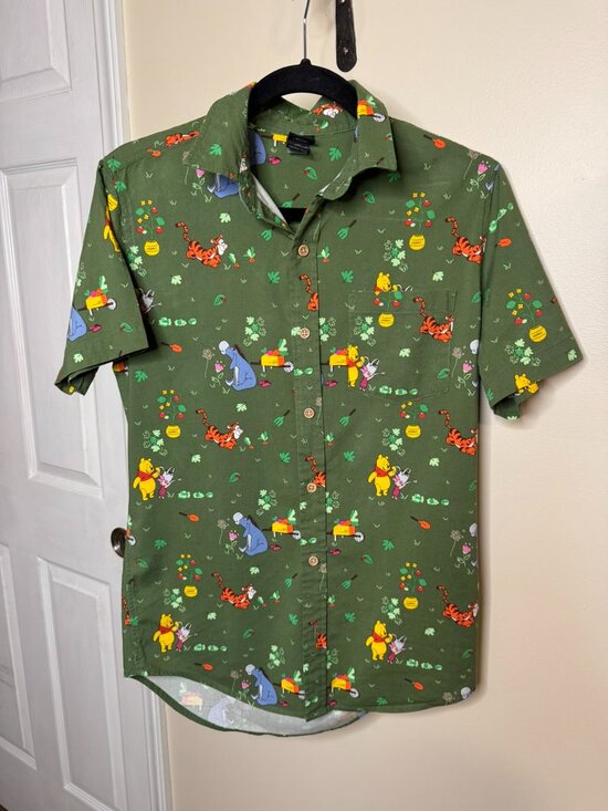 Disney Other - Disney Winnie the Pooh Button-Up Shirt forest green size XS short sleeve